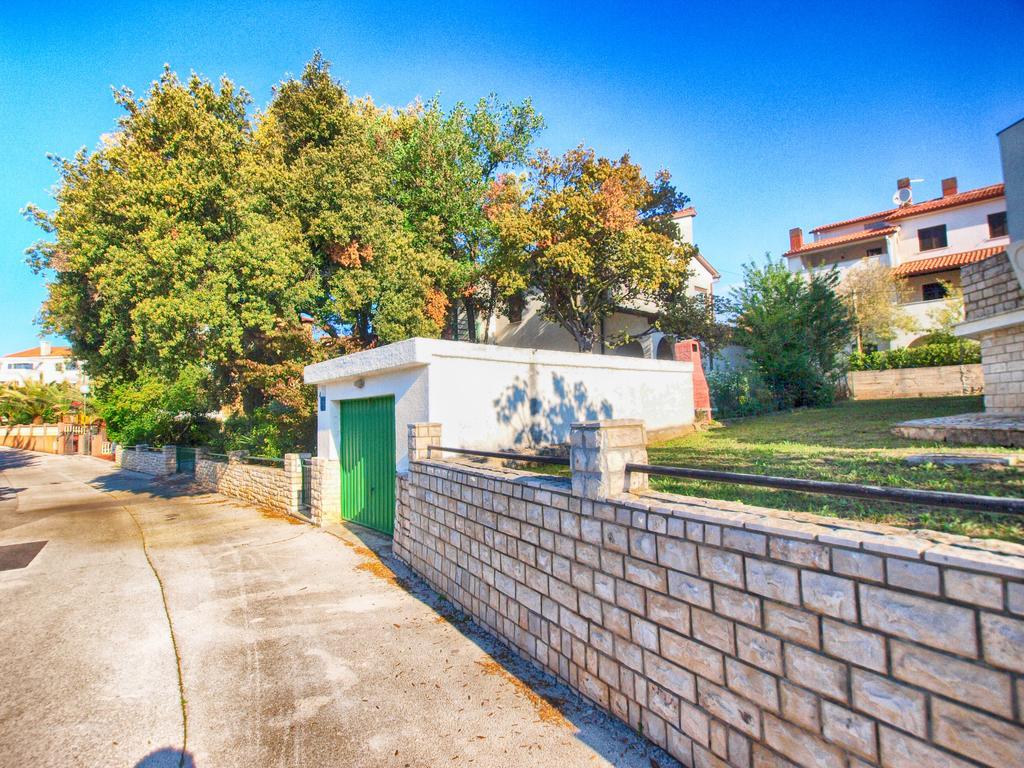 Apartments Evelina 1057 Pjescana Uvala Exterior foto
